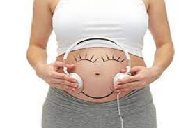 Top mẫu tai nghe cho bà bầu tốt hiện nay