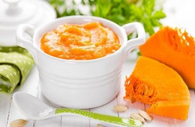 Nấu bột ăn dặm cho trẻ 6 tháng tuổi giúp bé ăn ngon miệng