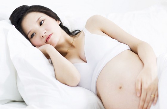 Cách thử nước tiểu với sữa để biết trai hay gái